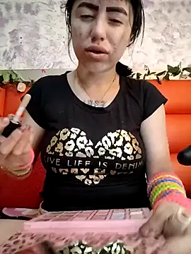 Kitty Melodi online show from September 2025 09:09:02 AM