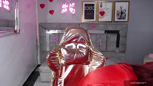 Red Bunny v online show from February 2026 01:24:02 AM