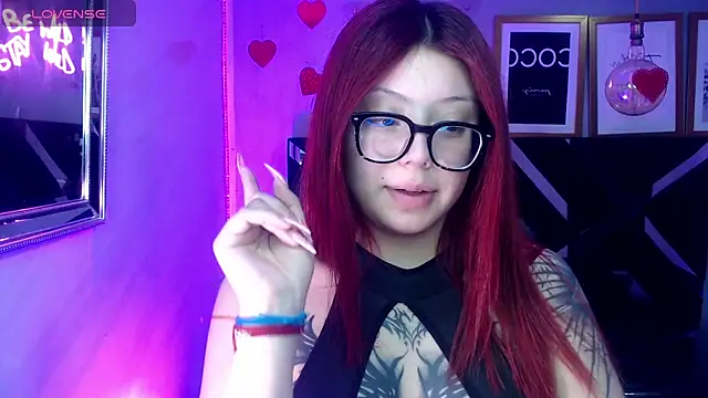 Red Bunny v online show from May 2026 01:20:01 PM