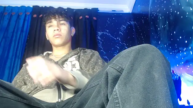 SemerHott online show from December 2025 01:17:02 PM