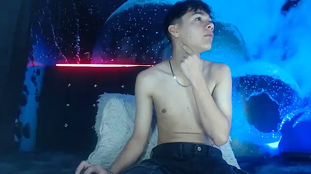 SemerHott online show from November 2025 04:23:02 PM