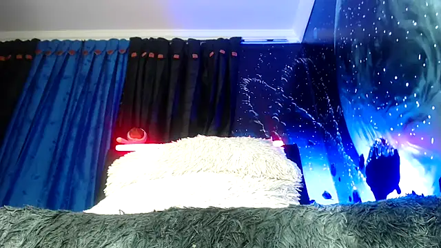 Snapshot of SemerHott chatting on December 2025 01:26:02 PM SemerHott online show from December 2025 01:26:02 PM