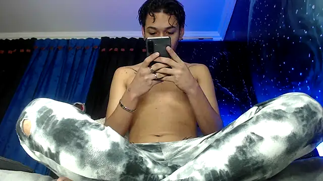 Snapshot of SemerHott chatting on February 2026 01:20:02 PM SemerHott online show from February 2026 01:20:02 PM