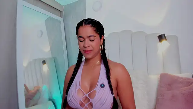 danna ross25 online show from October 2025 11:56:01 AM