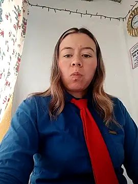 Hannah-colx online show from December 2025 01:45:01 PM