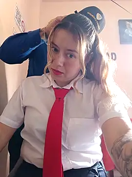 Hannah-colx online show from April 2026 03:41:01 PM