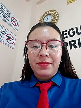 Hannah-colx online show from October 2025 03:44:01 PM