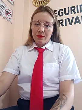 Hannah-colx online show from December 2025 05:02:01 PM