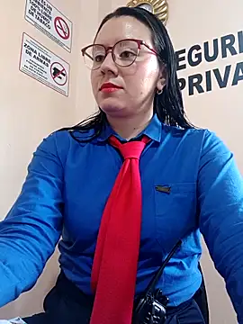 Hannah-colx online show from November 2025 04:32:01 PM