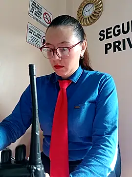 Hannah-colx online show from October 2025 01:10:01 PM