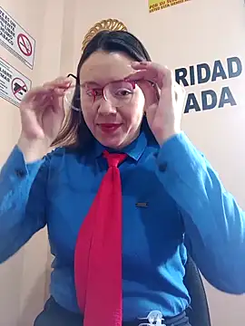 Hannah-colx online show from November 2025 04:10:01 PM