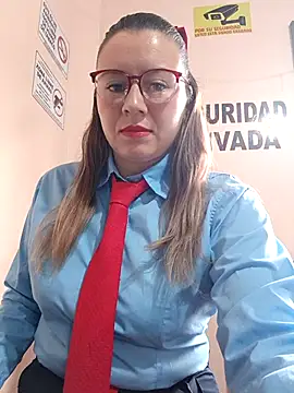 Hannah-colx online show from April 2026 06:10:02 PM