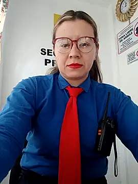 Hannah-colx online show from November 2025 05:02:01 PM