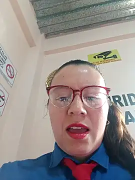 Hannah-colx online show from November 2025 01:47:02 PM