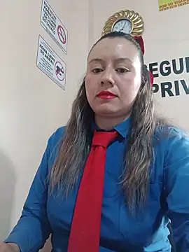 Hannah-colx online show from May 2026 01:07:01 PM
