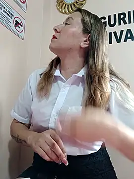 Hannah-colx online show from January 2026 05:20:01 PM