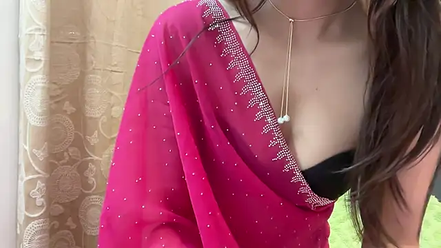 fairy hot  online show from November 2025 05:24:02 PM