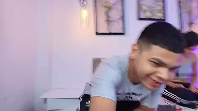 Snapshot of DannySamm chatting on October 2025 12:02:02 PM DannySamm online show from October 2025 12:02:02 PM