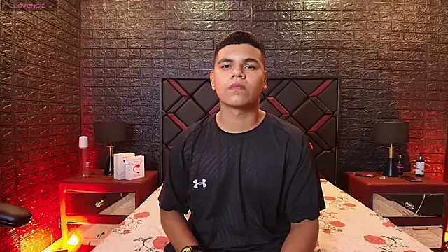 DannySamm online show from December 2025 04:06:01 AM