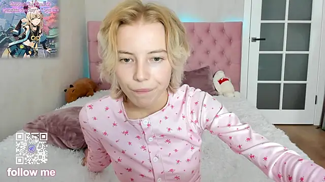 Pink Lila18 online show from October 2025 09:41:01 AM