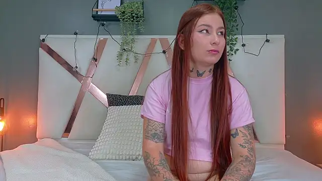 ScarlettVex   online show from October 2025 12:51:02 PM