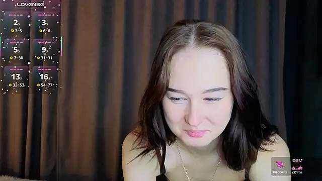 Mary Smitt online show from October 2025 06:09:02 PM