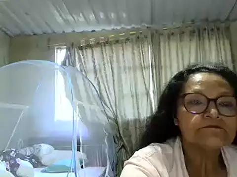  Cristal online show from October 2025 01:01:02 PM