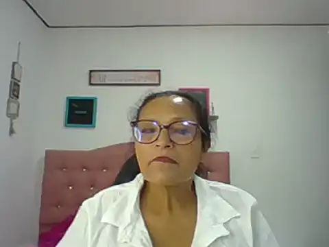  Cristal online show from November 2025 07:30:01 PM