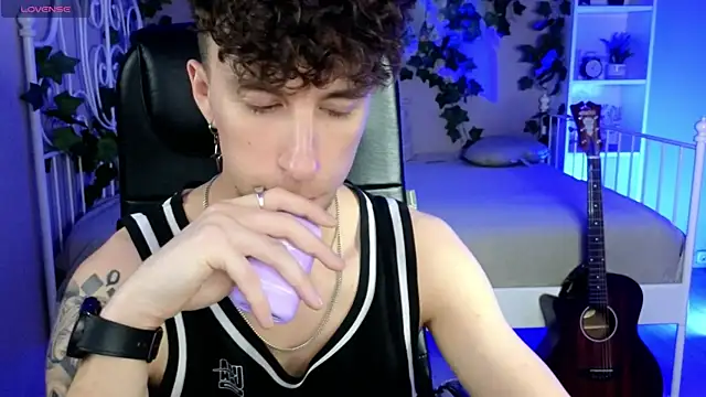 mark caron online show from November 2025 03:45:02 PM