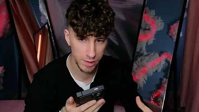 mark caron online show from March 2026 05:42:02 AM