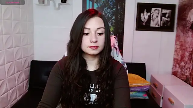 Eva Roussell online show from March 2026 02:32:02 PM