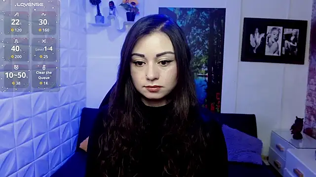 Eva Roussell online show from November 2025 02:39:02 PM