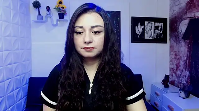 Eva Roussell online show from November 2025 02:28:02 PM