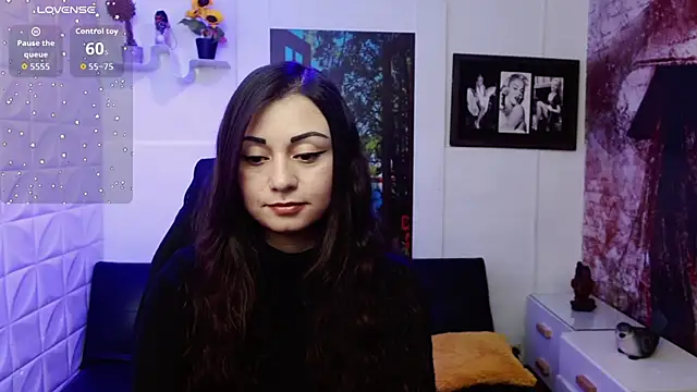 Eva Roussell online show from November 2025 02:55:02 PM