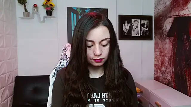 Eva Roussell online show from March 2026 02:36:01 PM