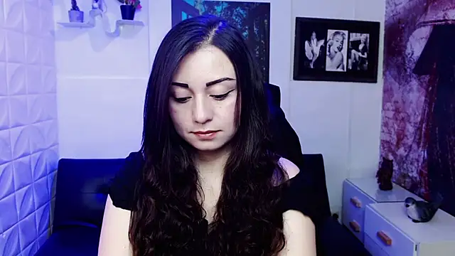 Eva Roussell online show from November 2025 03:05:02 PM