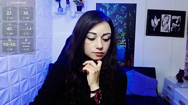 Eva Roussell online show from November 2025 02:39:02 PM