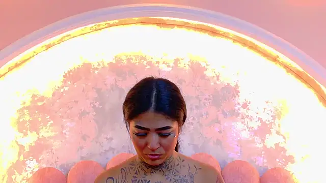 EmilieLake online show from June 2026 08:25:02 PM