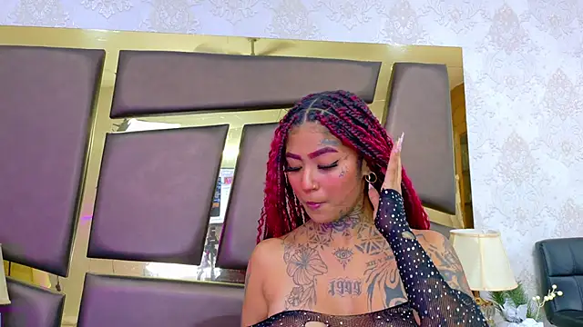 EmilieLake online show from March 2026 08:07:01 PM