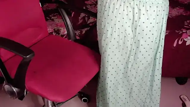 Sexy Ara  Baby online show from October 2025 06:08:01 PM