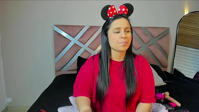  adahara queen online show from October 2025 04:46:02 AM