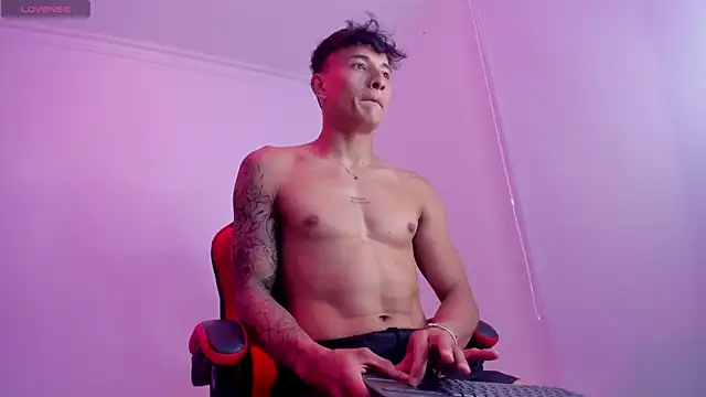 DavisFirb online show from March 2026 11:06:01 PM