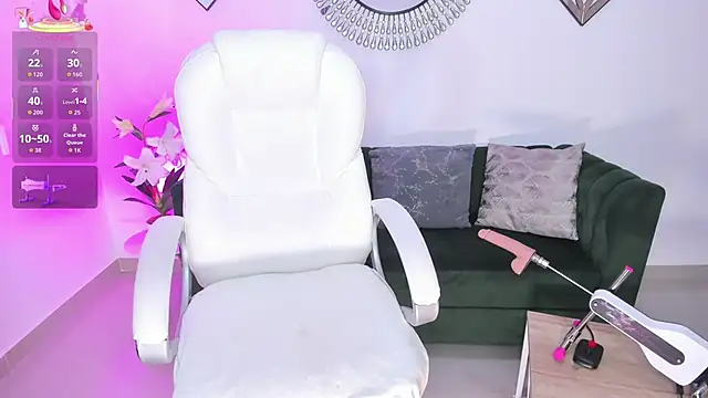 issi loren online show from December 2025 10:04:01 PM