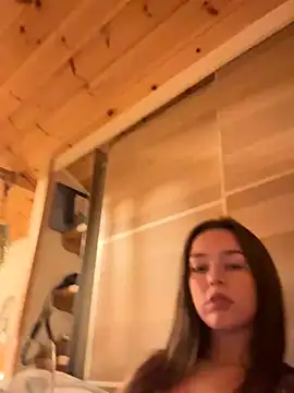Snapshot of LillieOlive chatting on September 2025 08:11:01 PM LillieOlive online show from September 2025 08:11:01 PM