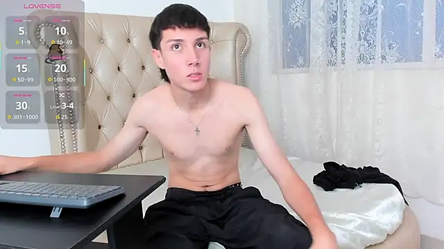 LittleDanny  online show from September 2025 02:16:01 PM