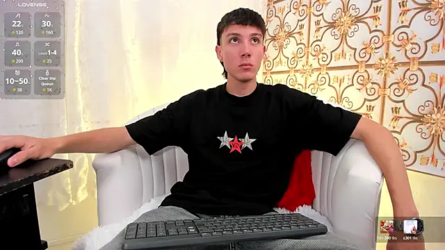 LittleDanny  online show from March 2026 04:43:02 PM