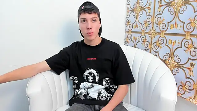 LittleDanny  online show from January 2026 07:50:02 PM