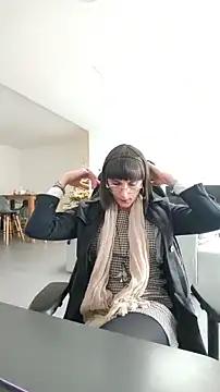 jenny5962 online show from December 2025 01:04:02 PM