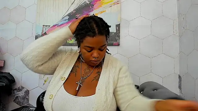 Anaa Fuentess online show from November 2025 11:36:02 AM