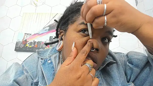 Anaa Fuentess online show from December 2025 11:49:01 AM